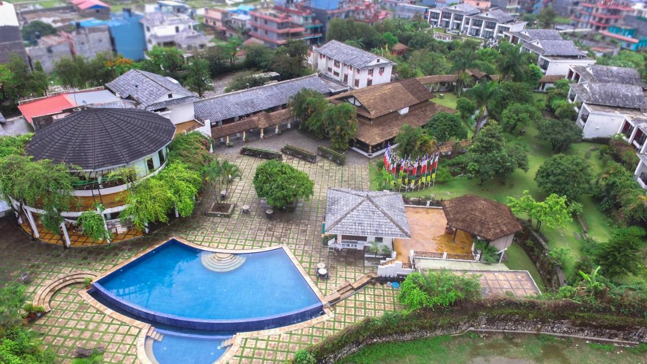 Shangri-La Village Resort, Pokhara Eksteriør billede