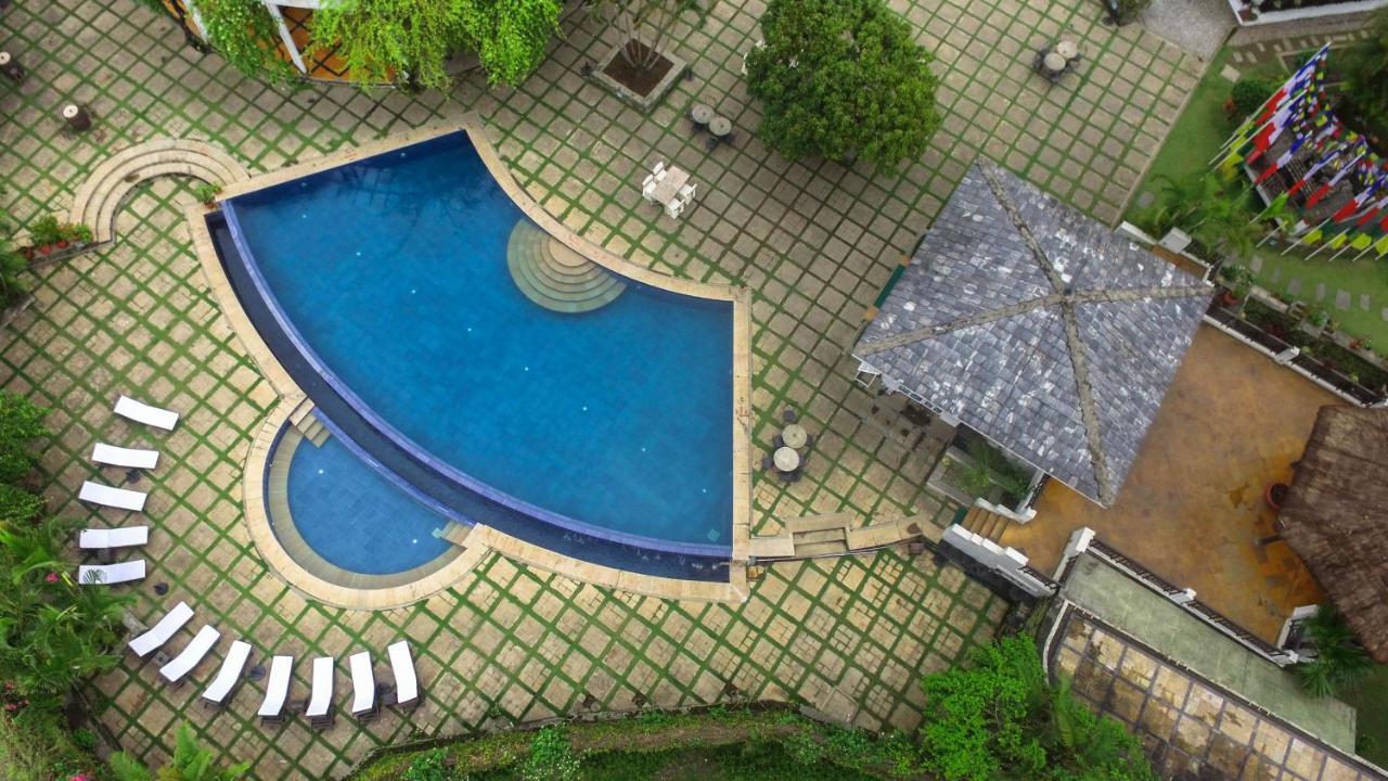 Shangri-La Village Resort, Pokhara Eksteriør billede