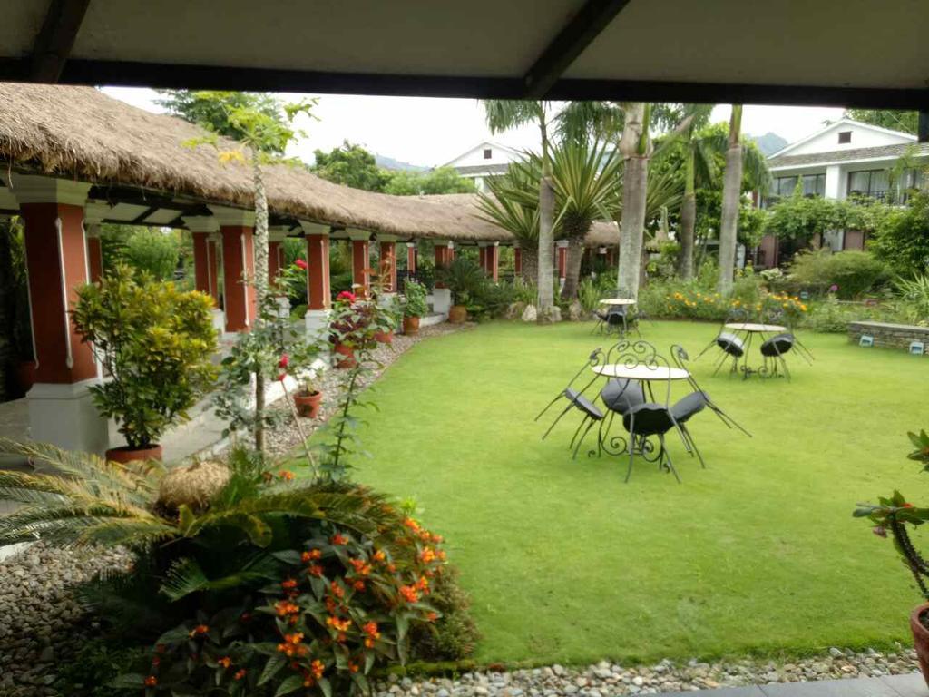 Shangri-La Village Resort, Pokhara Eksteriør billede
